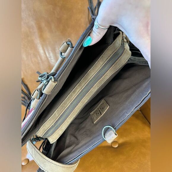 STS Buffalo Girl Satchel purse NEW CONDITION - Picture 5 of 10